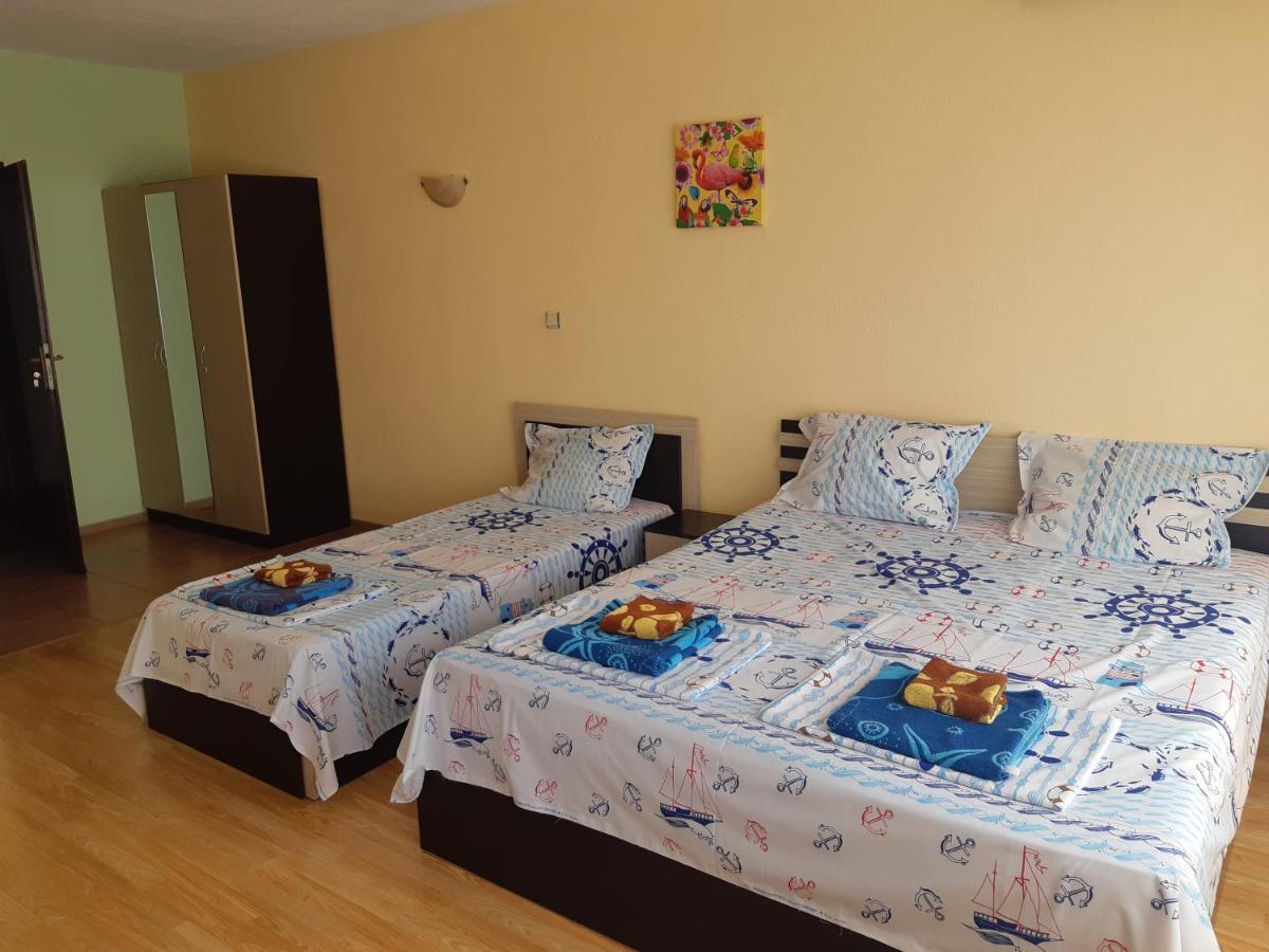 Kazlarov Guest House Kiten  Zewnętrze zdjęcie