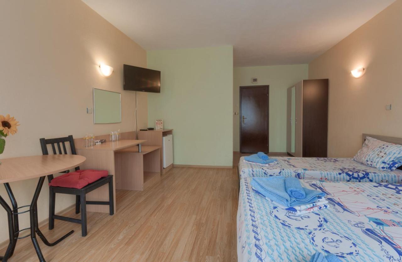 Kazlarov Guest House Kiten  Zewnętrze zdjęcie