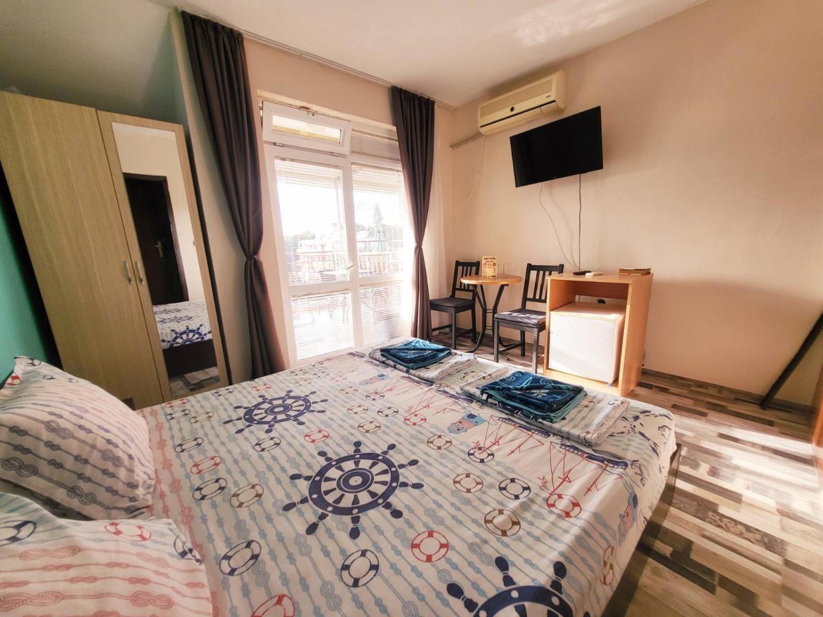 Kazlarov Guest House Kiten  Zewnętrze zdjęcie