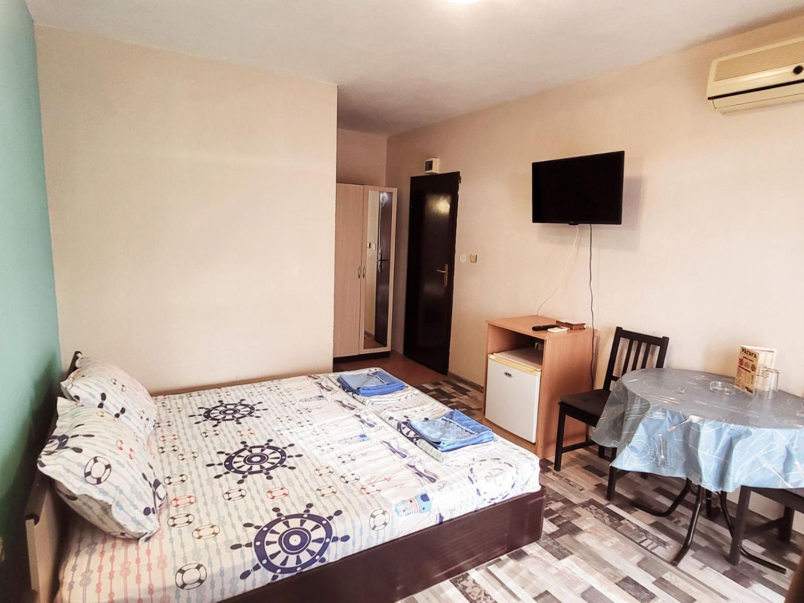 Kazlarov Guest House Kiten  Zewnętrze zdjęcie