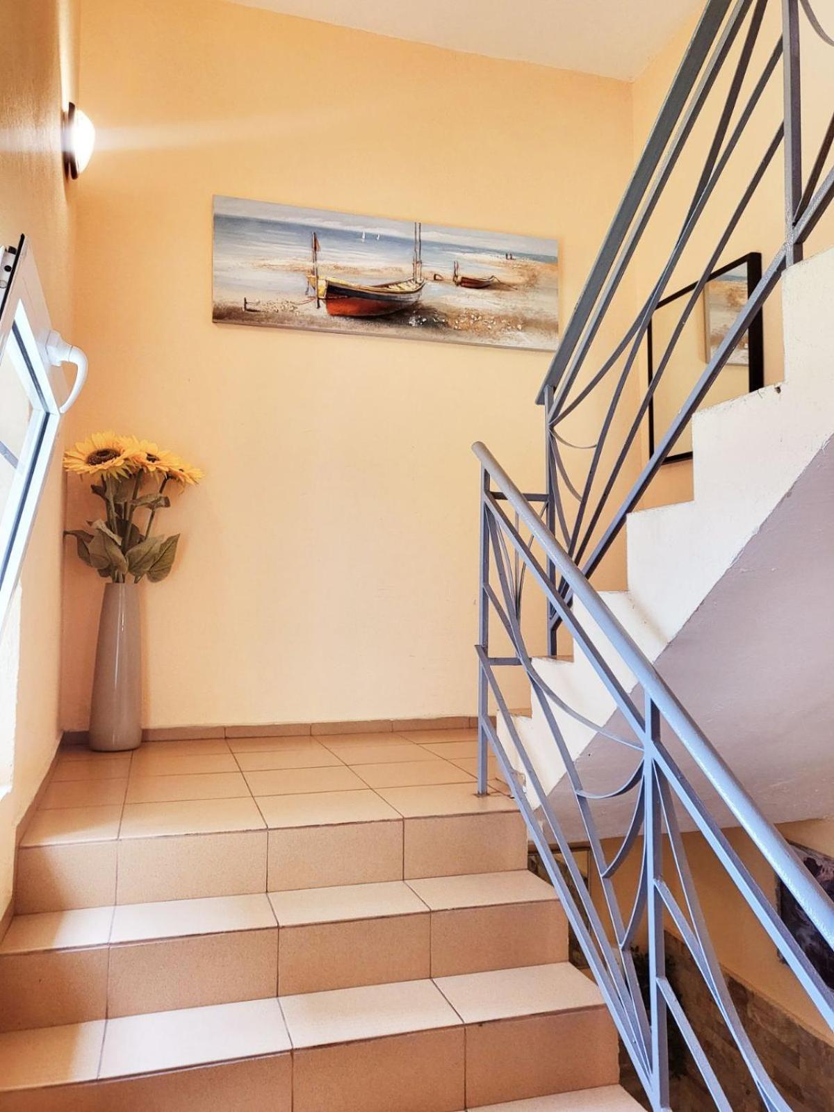 Kazlarov Guest House Kiten  Zewnętrze zdjęcie