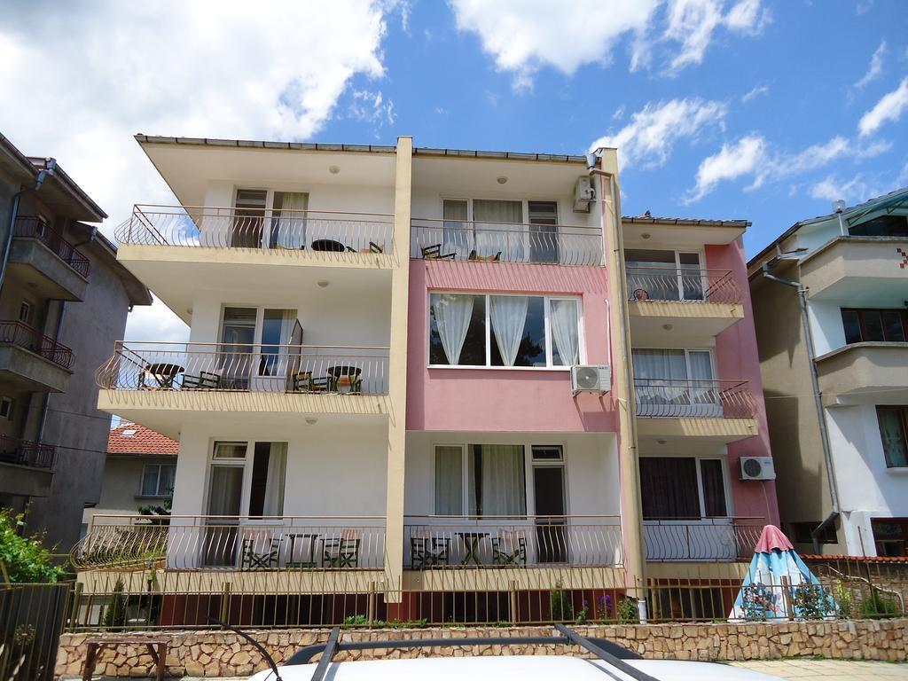 Kazlarov Guest House Kiten  Zewnętrze zdjęcie